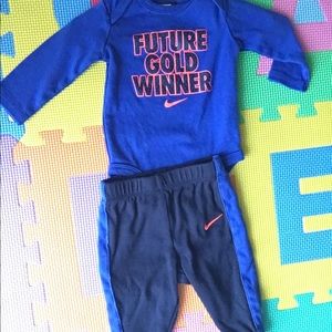 Infant Nike Pants & Long sleeve shirt